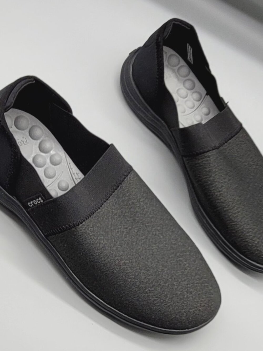 Crocs Womens Slip On Loafers Flats Casual Comfort Shoes Size 7 Black